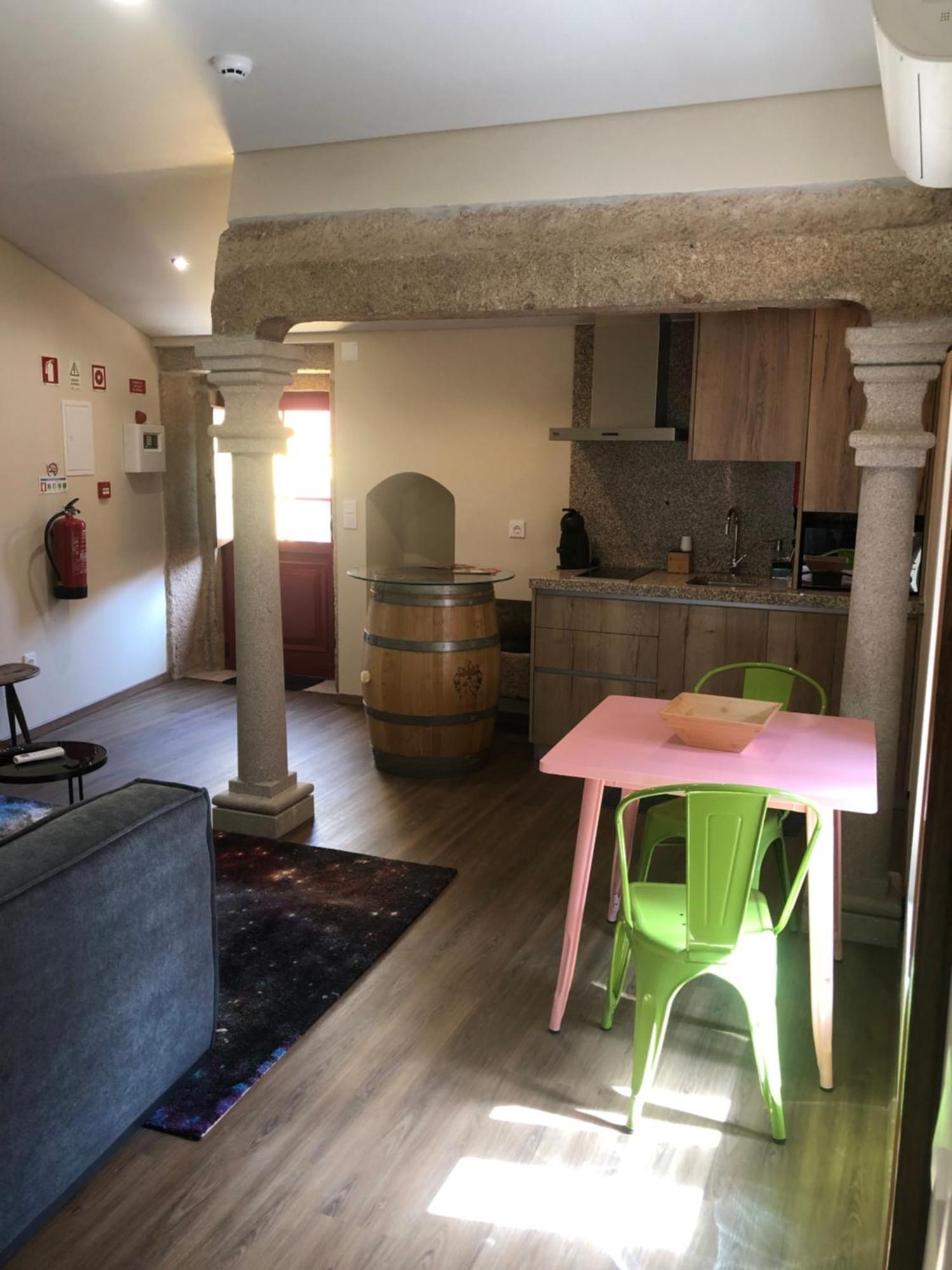 Solar De Sao Joao - Guest House - Almeida Eksteriør billede